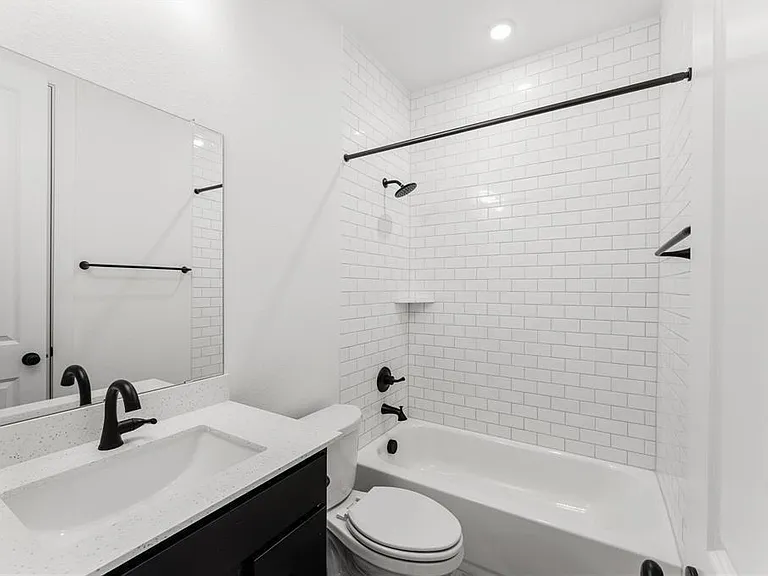29751 Bur Creek Ln — Photo 24