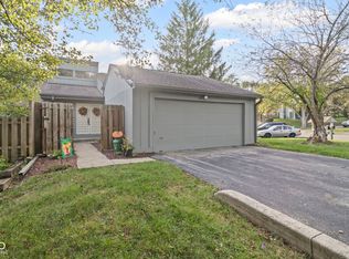 640 Blossom Dr, Avon, IN 46123