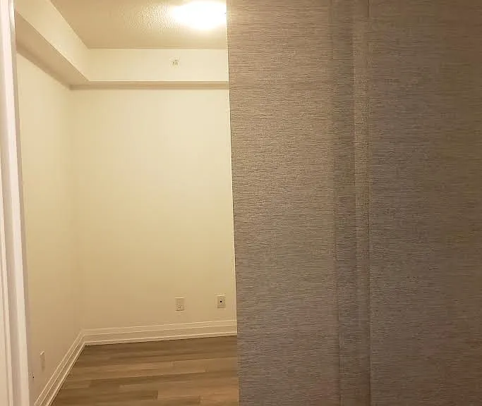 3520 Danforth Ave #211 — Photo 8
