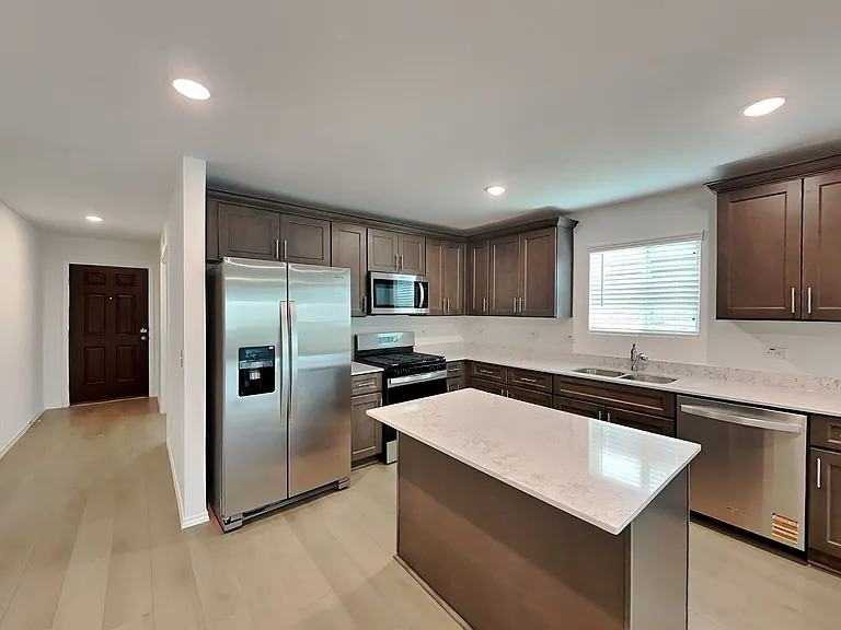 1017 Valerian Dr — Photo 3
