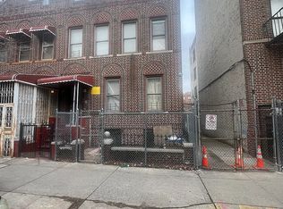 79 E 94th St, Brooklyn, NY 11212