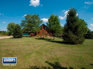 11414 Armory Rd, Hebron, IL 60034