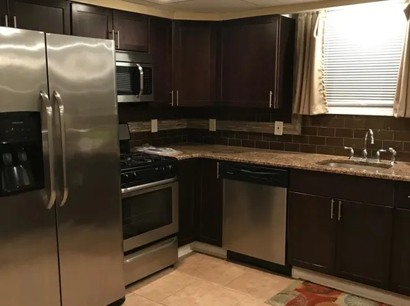 78 N Gates Ave, Kingston, PA 18704