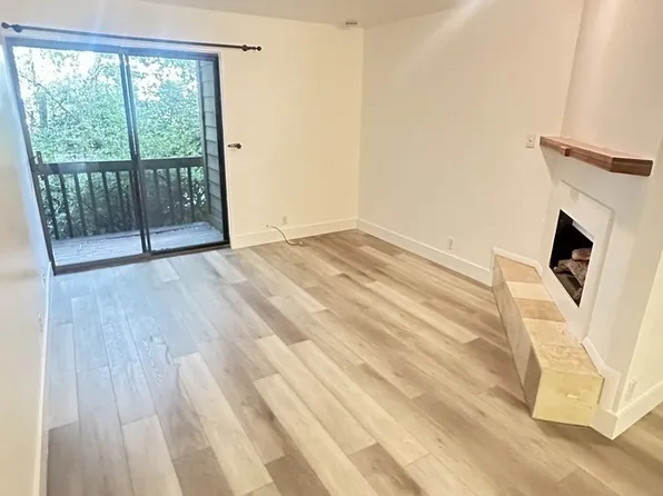 2270 E 4500 S APT 7B, Holladay, UT 84117