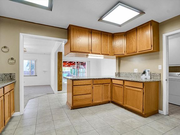2nd image of 5621 Bradd Way
