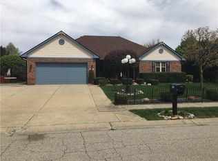 1382 Autumn Dr, Mooresville, IN