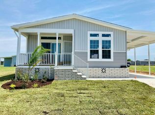 5031 Coopers Hawk Pl, Zephyrhills, FL 33541