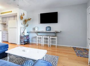 330 42nd St S APT B15, Brigantine, NJ 08203