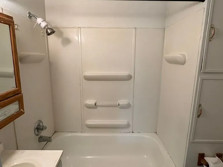 809 King St — Photo 4