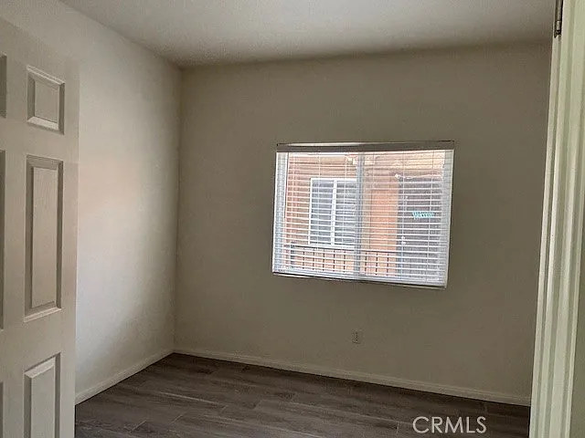 904 Bergamo Ave — Photo 37