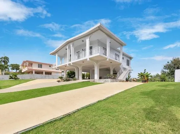 Calle J, Aguada, PR 00602