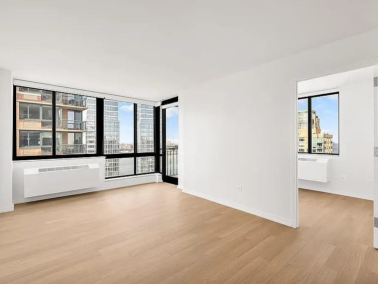 75 W End Ave #P37B — Photo 2