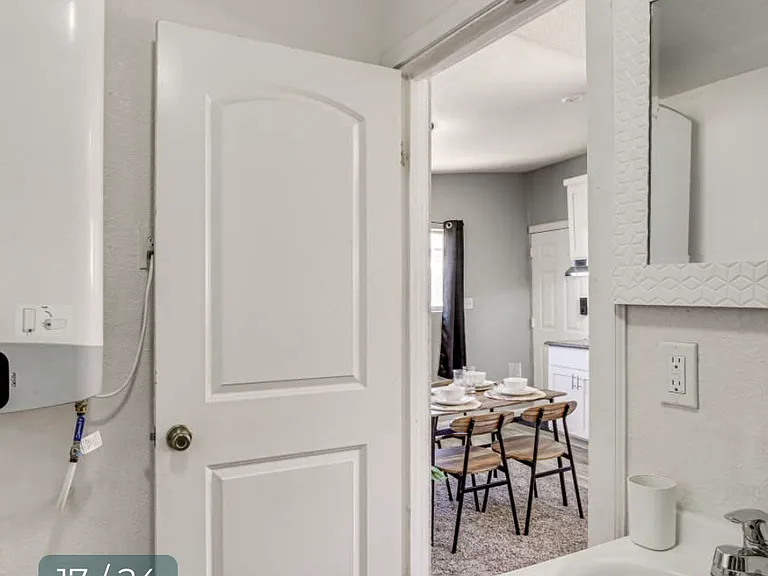 2710 Wyoming Ave #C — Photo 7