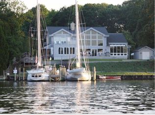 293 Deer Dr, Lusby, MD 20657