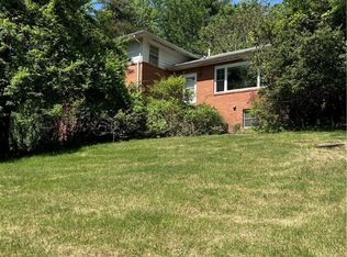 101 Viewmont Ct, Charlottesville, VA 22911