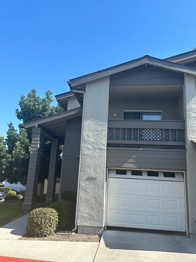 3 bed, 2.5 bath, 1547 sqft, $4,150 — Photo 2