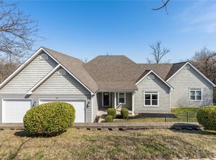 14811 Conway Rd, Chesterfield, MO 63017