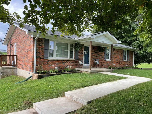 128 McCouns Ferry Rd, Salvisa, KY 40372