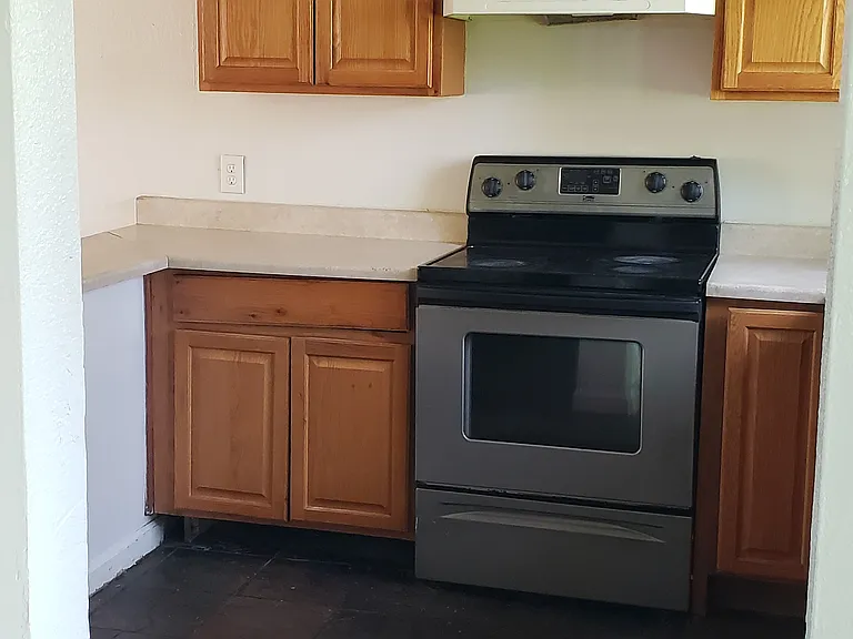 150 Smithridge Park — Photo 3