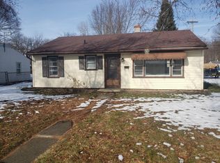 305 Miller Dr, Albion, MI