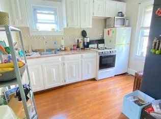 68 Fairmount St FLOOR 2, Huntington, NY 11743