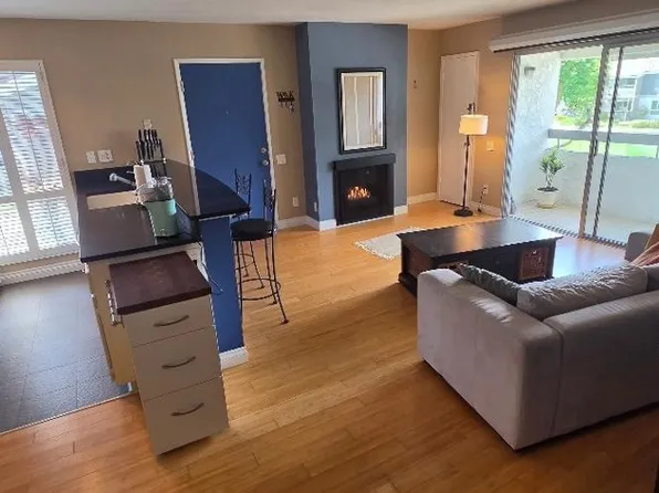 2867 S Fairview St Unit F, Santa Ana, CA 92704