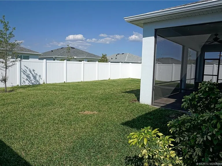 14143 SW Safi Ter — Photo 32