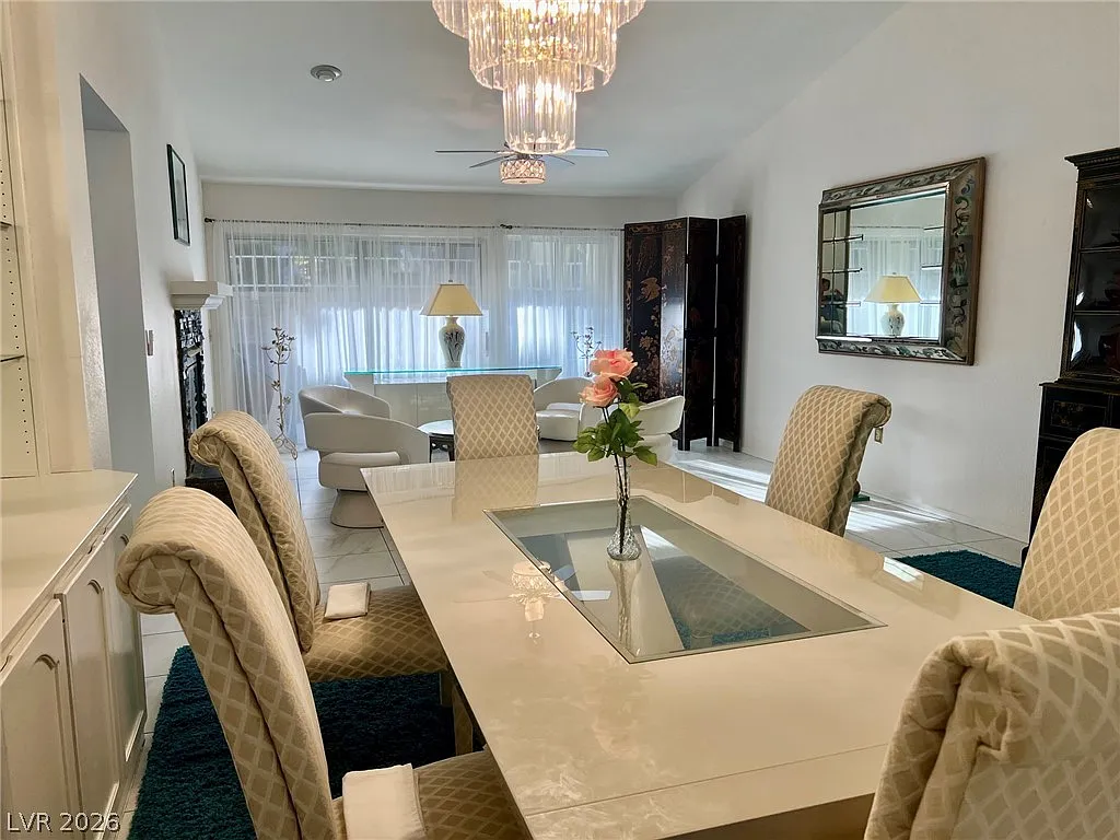 2 bed, 2.0 bath, 1749 sqft, $2,850 — Photo 3