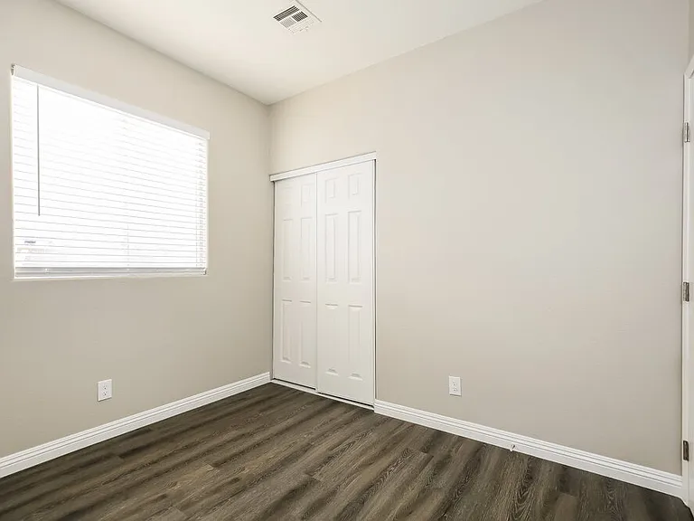 9878 Mackovski Ct — Photo 17