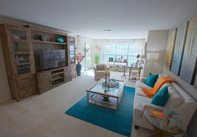 Elms Centreville — Photo 4