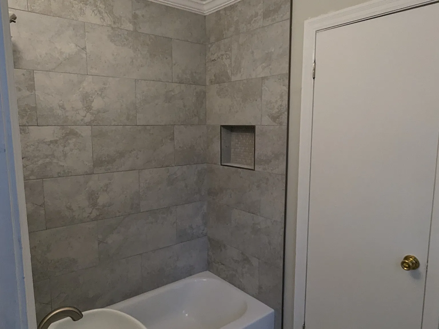 2 bed, 850 sqft, $1,250 — Photo 3