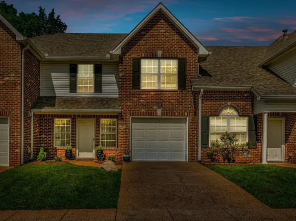 132 Noel Cove Cir, Hermitage, TN 37076