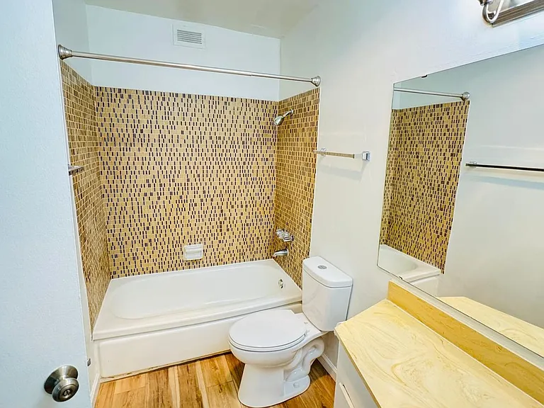 2580 E Tahquitz Canyon Way — Photo 9