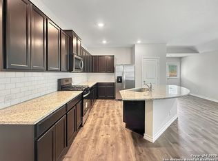 5032 Pyrite Cyn, San Antonio, TX 78253