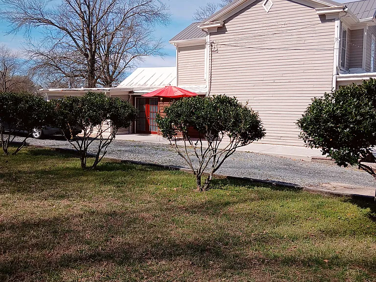1303 Kimball Ave — Photo 6