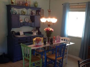 9 Meadow Cir, Ellenton, FL 34222