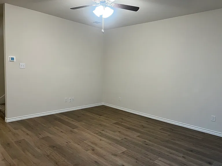 2037 Buffalo Hill Dr — Photo 7