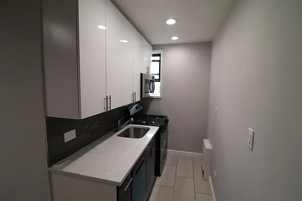 Rented by Corcoran | media 20