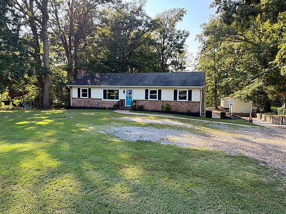 2nd image of 8247 Atlee Rd