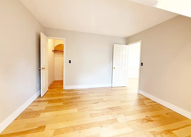 1128 NW Thornwood Cir — Photo 37
