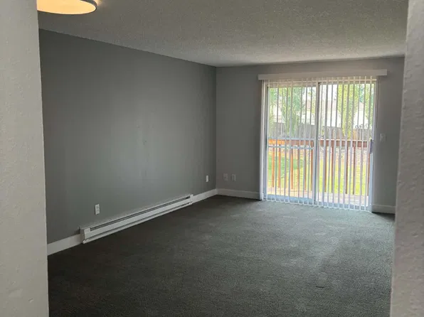 1701 11th Ave #B7, Milton, WA 98354