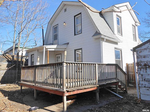 2nd image of 2028 Bridge Ave