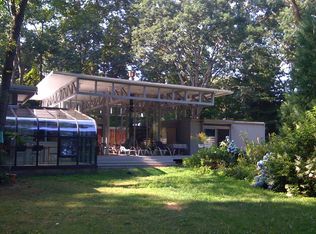 5 Wingate Rd, Guilford, CT 06437