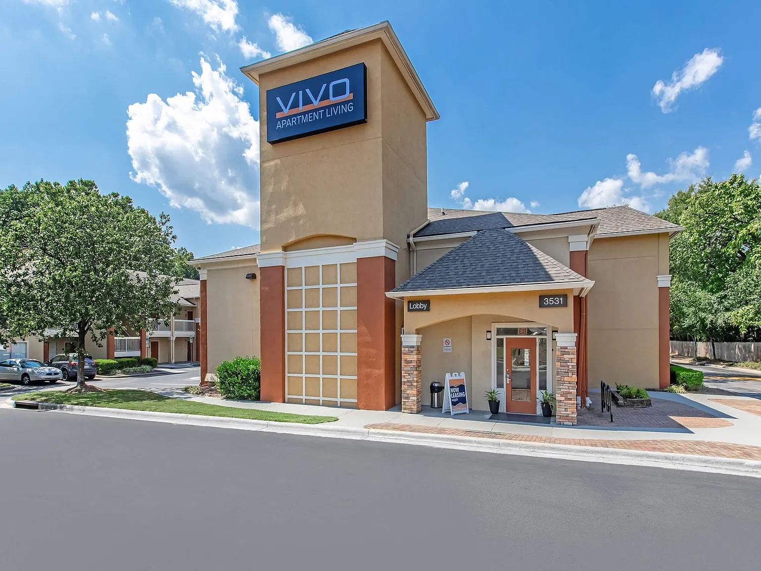 Vivo Living North Woods — Photo 2