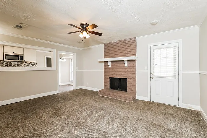 413 Shenandoah Rd N — Photo 4