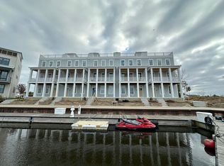 138 Mariners Cove St, Joseph, MI 49085
