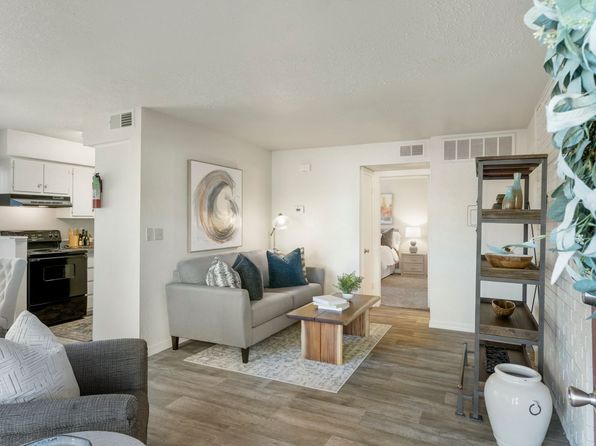 Wimbledon Place - $200 Off Move-in Costs for May! | 7605 E 49th St, Tulsa, OK