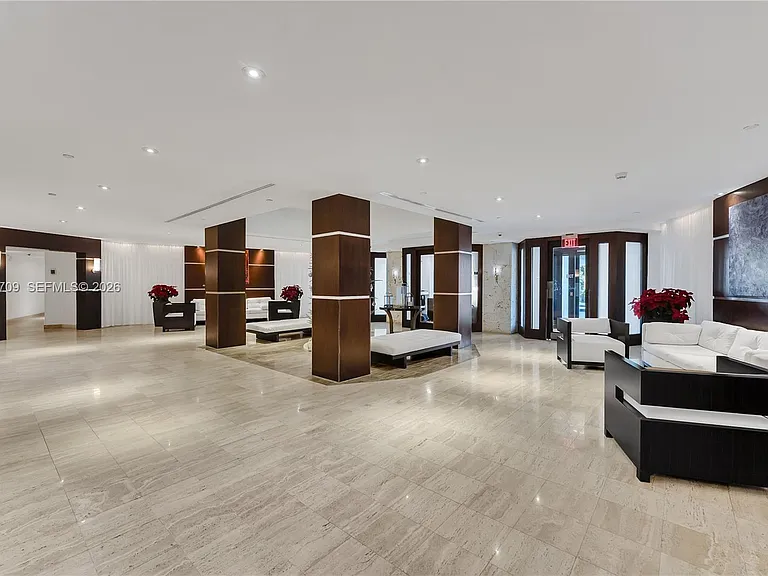 2451 Brickell Ave #14C — Photo 41