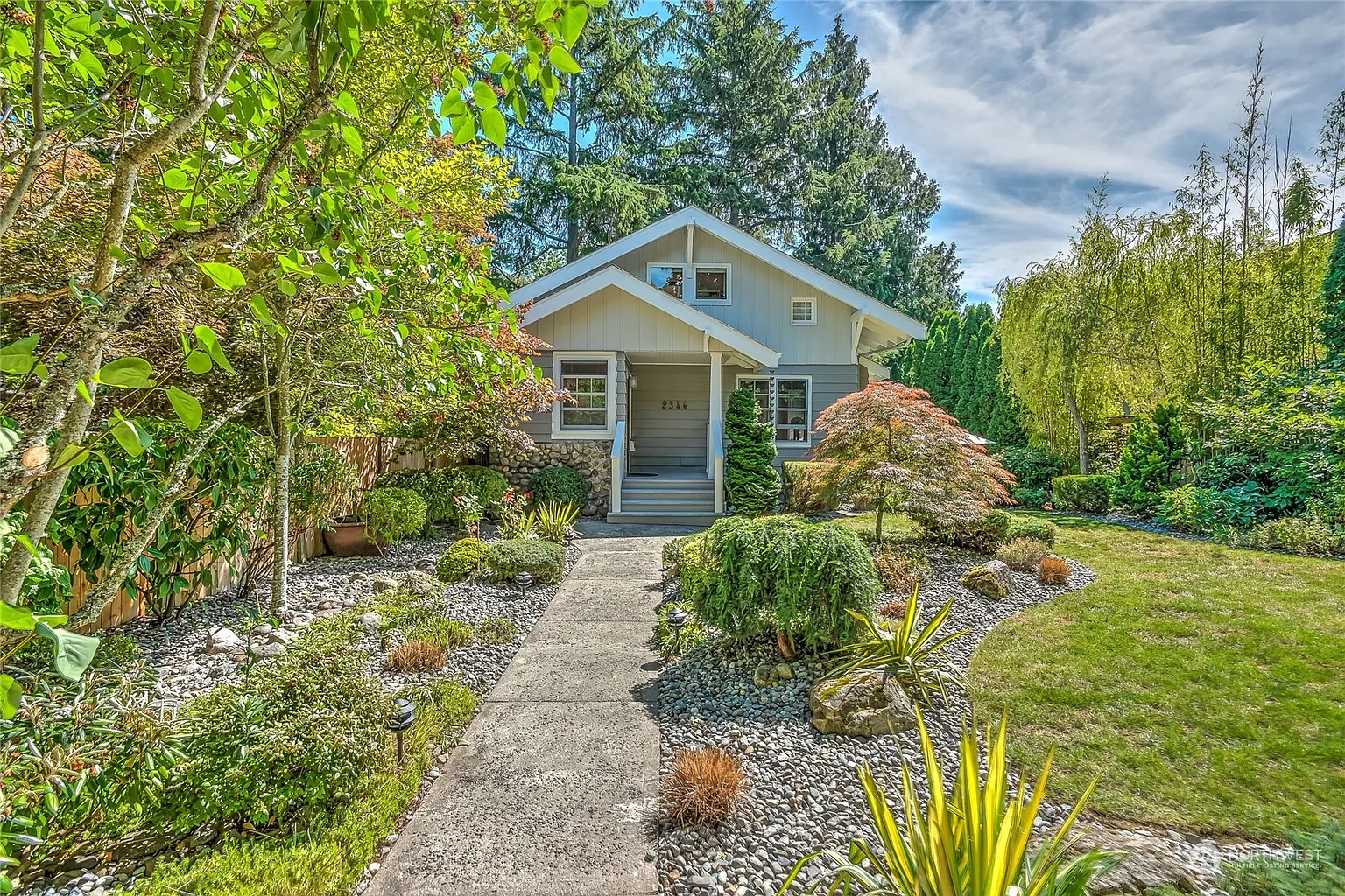 2346 45th Avenue SW photo 1
