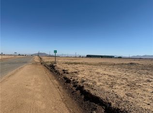 E Gilbert Rd, Kingman, AZ 86401